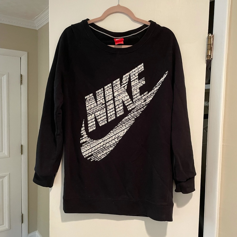 Nike sweatshirt